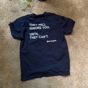 Palm angels very successful shirt beautiful butterfly.